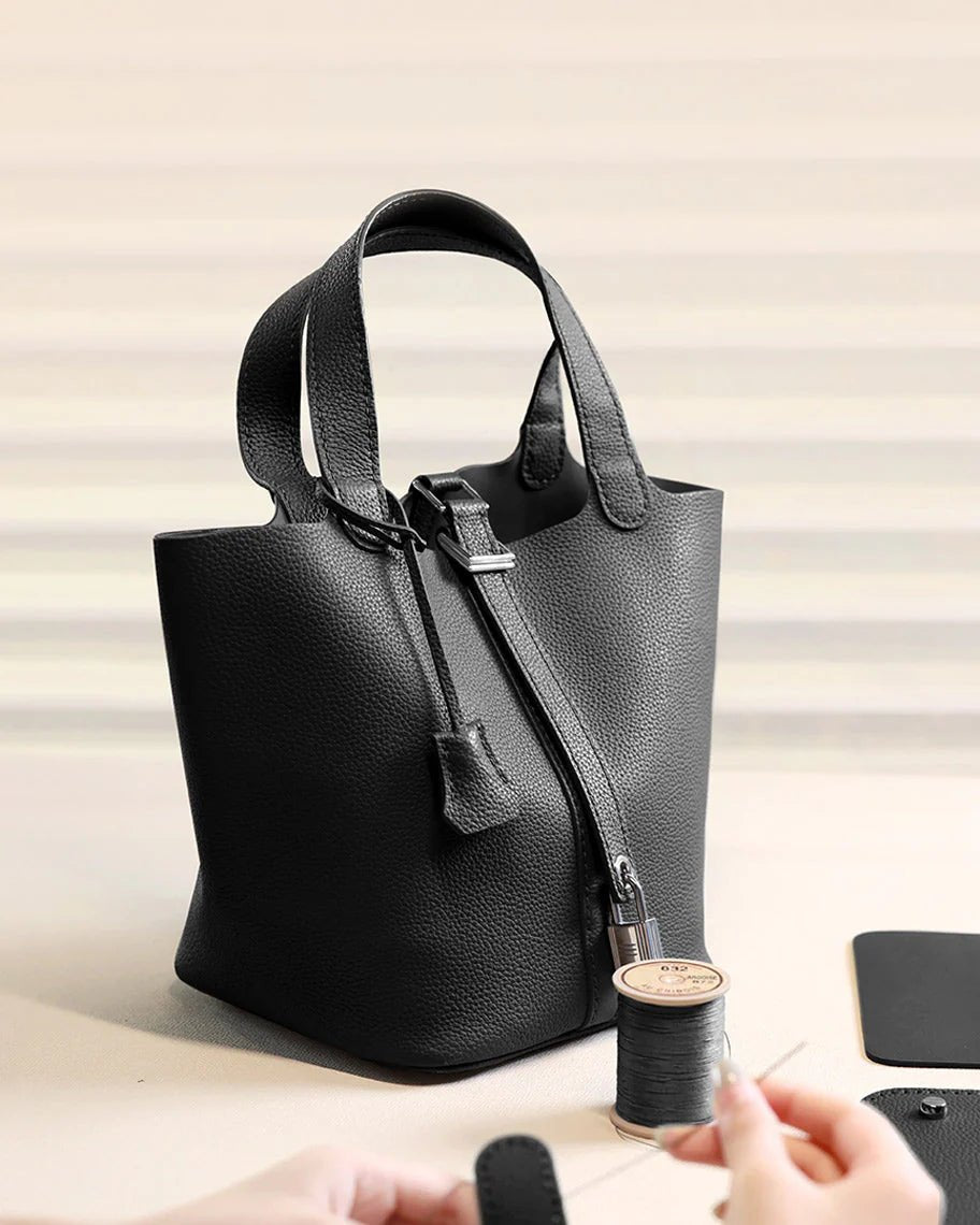 Chic Everyday Tote - Vellivere